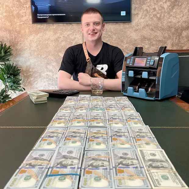 В какое казино играет Мелстрой?