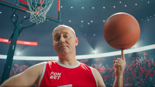 В какое казино играет Сергей Бурунов?