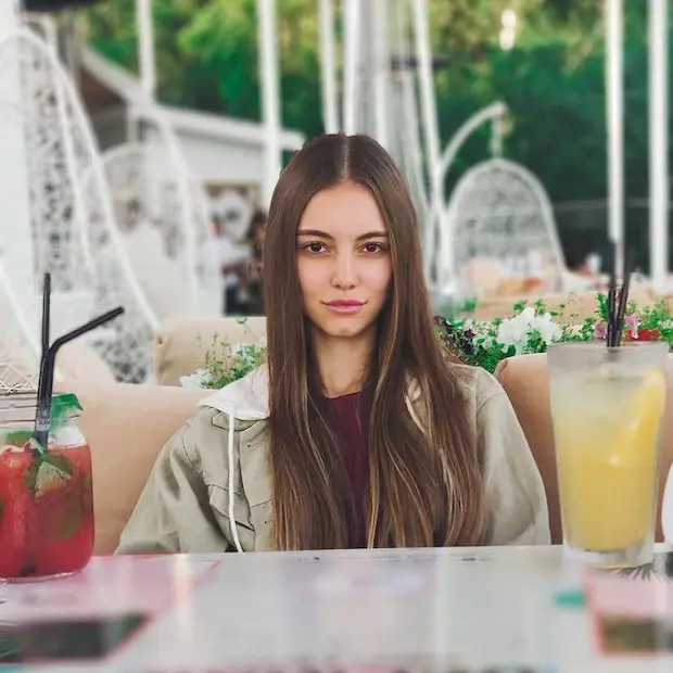 В какое казино играет SolaZola?