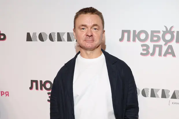 В какое казино играет Владимир Сычев?
