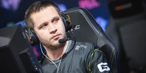 В какое казино играет markeloff?