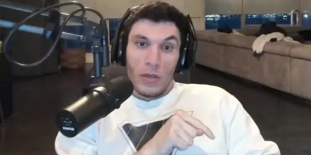 В какое казино играет Trainwreckstv?