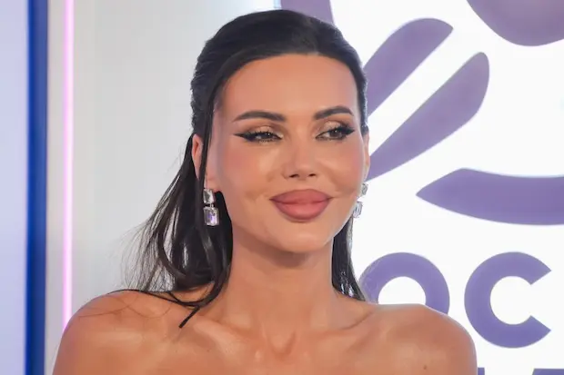 В какое казино играет Оксана Самойлова?